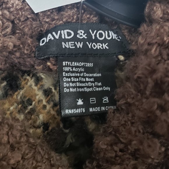 David & Young Turtleneck Poncho Size OSFM NWT - Picture 4 of 7